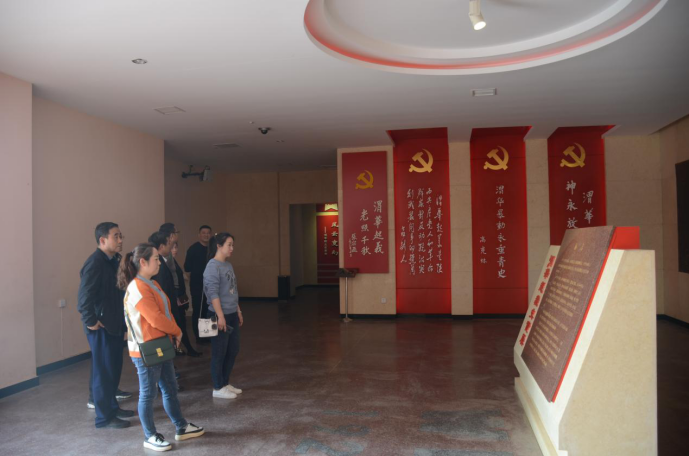 Cϵ|(zh)2019--44408.png